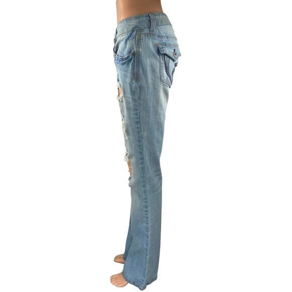 Ariya Women's Blue Distressed Low Waist Straight Leg Denim Jeans Pants Size 7/8 - Picture 2 of 5